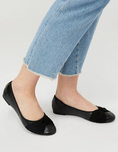 Twist Ballerina Flat Shoes Black