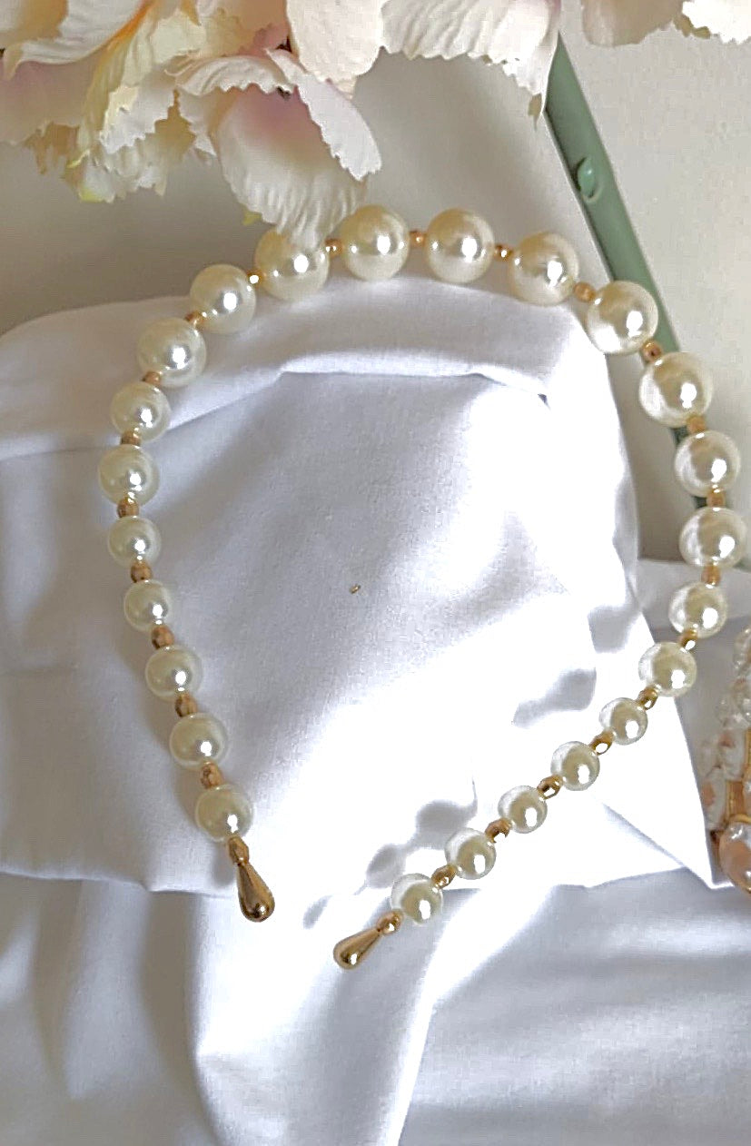 Headband with Graduated Pearls