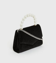 Load image into Gallery viewer, Black Velvet Faux Pearl Cross Body Bag
